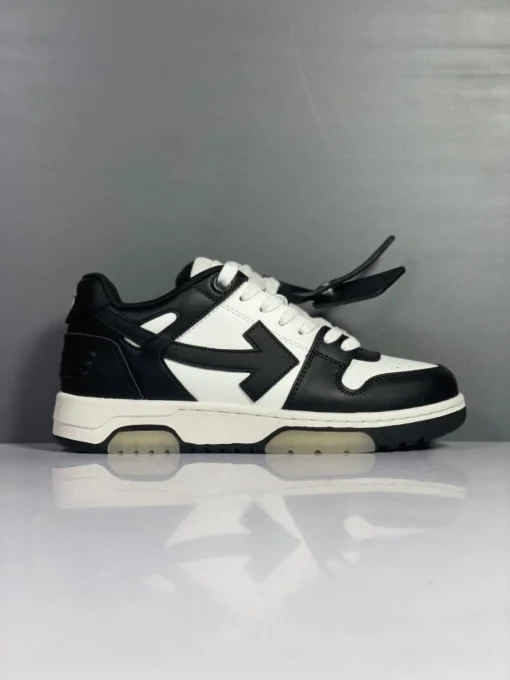 Off White Sneaker Black & White