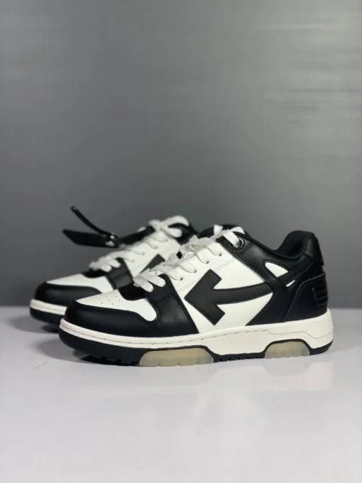 Off White Sneaker Black & White