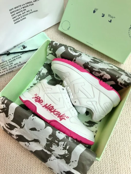 Off White for walking Sneaker White & Pink