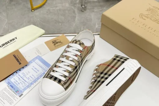 Burberry Sneaker