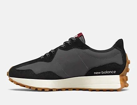 New Balance 327 Shoes Black with Moonbeam