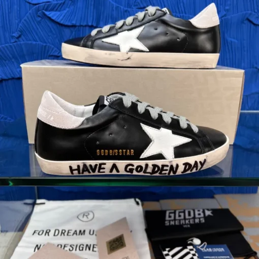 GGDB Sneaker