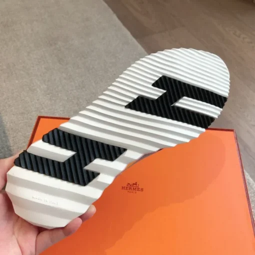 Hermes Bouncing Sneaker