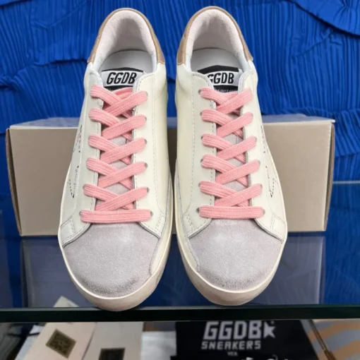 GGDB Sneaker