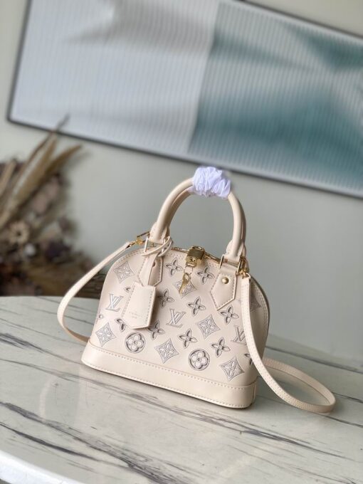 LV Alma BB M22878 Bag Cream