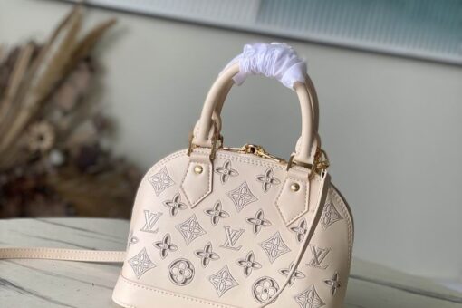 LV Alma BB M22878 Bag Cream