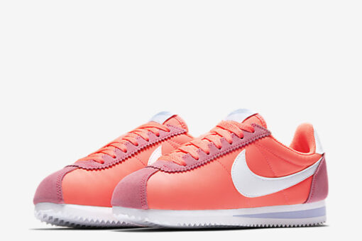 Nike Classic Cortez Nylon Rose runner