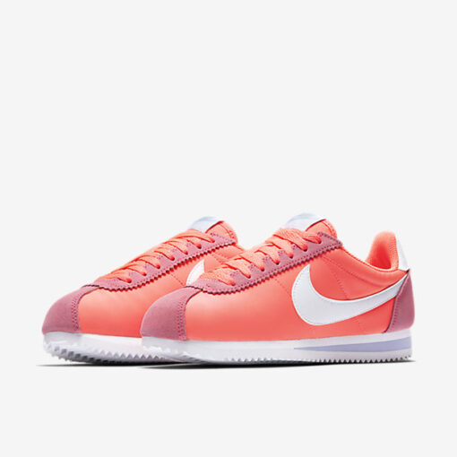 Nike Classic Cortez Nylon Rose runner