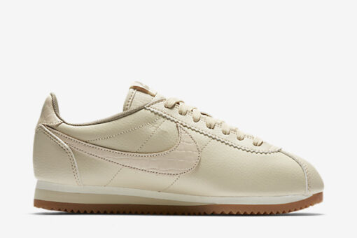 Nike Classic Cortez Leather Lux Oats