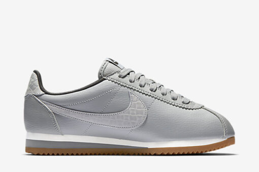 Nike Classic Cortez Leather Lux Shoes Silver matt