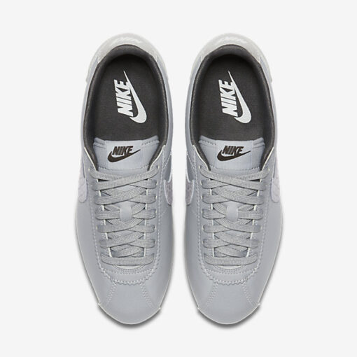 Nike Classic Cortez Leather Lux Shoes Silver matt