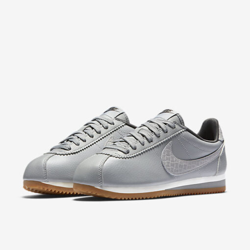 Nike Classic Cortez Leather Lux Shoes Silver matt