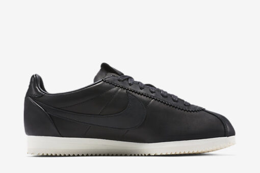 Nike Classic Cortez Premium QS Shoes Black/Sail