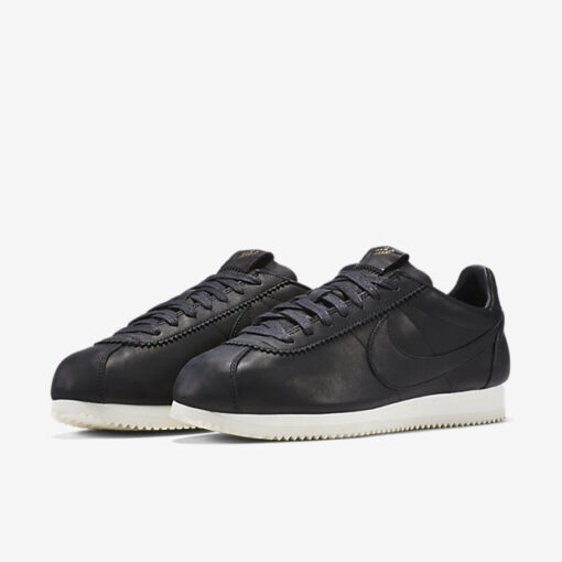 Nike Classic Cortez Premium QS Shoes Black/Sail