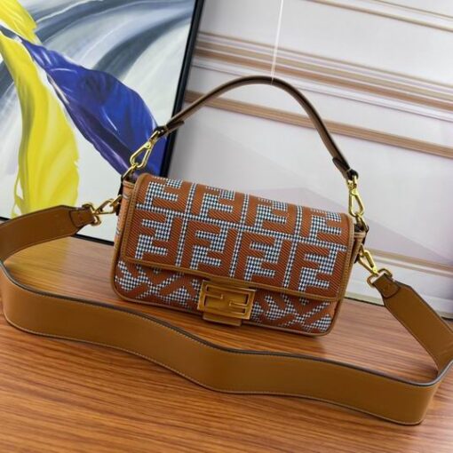 Fendi Bag Brown & White - Image 2