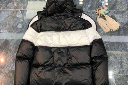 Moncler New Puffer Down Jacket Black & White