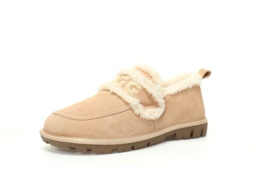 UGG Shearling Loafer Beige