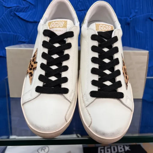 GGDB Sneaker