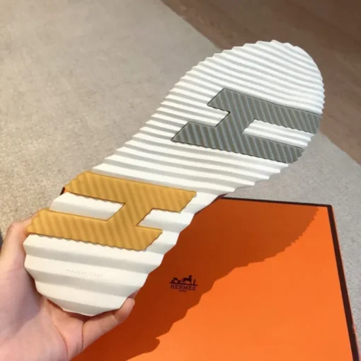 Hermes Bouncing Sneaker