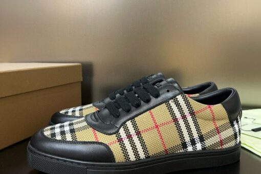 Burberry Vintage Check-Print Low-Top Sneaker