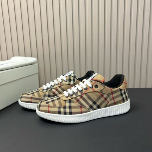 Burberry Check Terrace Sneaker - Image 3