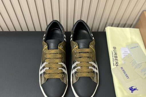 Burberry Check Sneaker