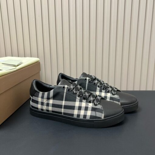 Burberry Check Sneaker