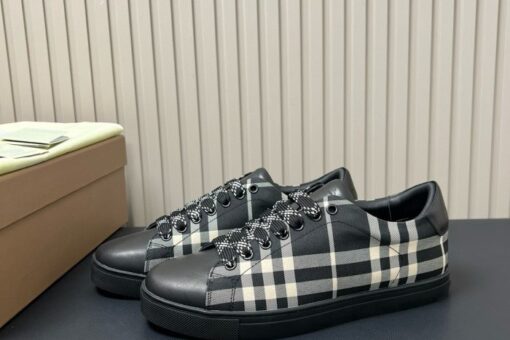 Burberry Check Sneaker