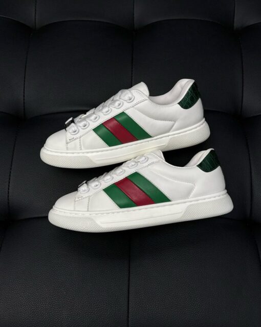 Gucci Ace trainer with Web White - Image 4