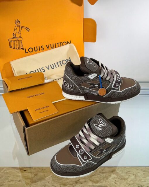 LV Trainer Sneaker Brown - Image 4