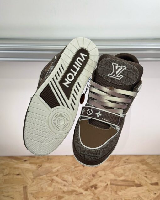 LV Trainer Sneaker Brown - Image 3