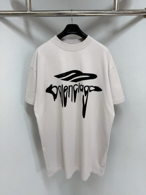 Balenciaga T-Shirt Cream & Black