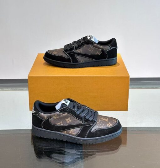 LV x Nike Low-top Casual Sneaker Black Brown