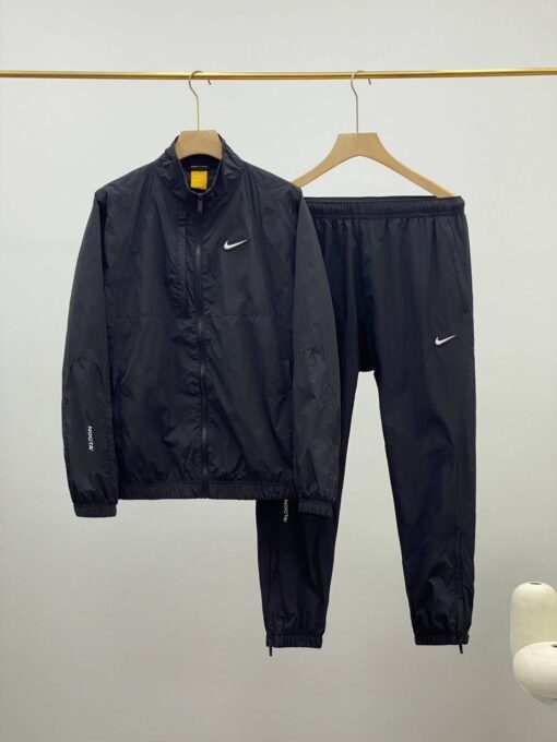 Nike Windbreak Tech Fleece Black