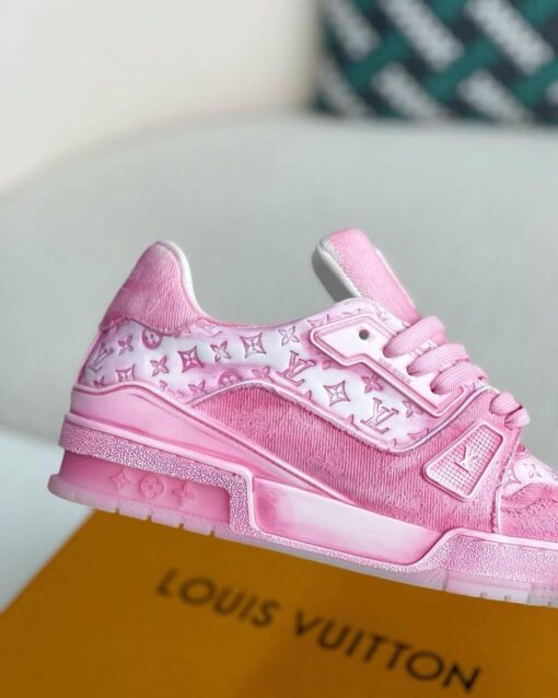 LV New Trainer Sneaker Pink - Image 2